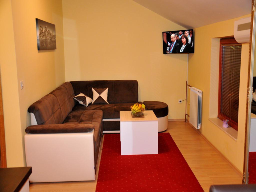 Hotel Arizona Sarajevo Lukavica Room photo